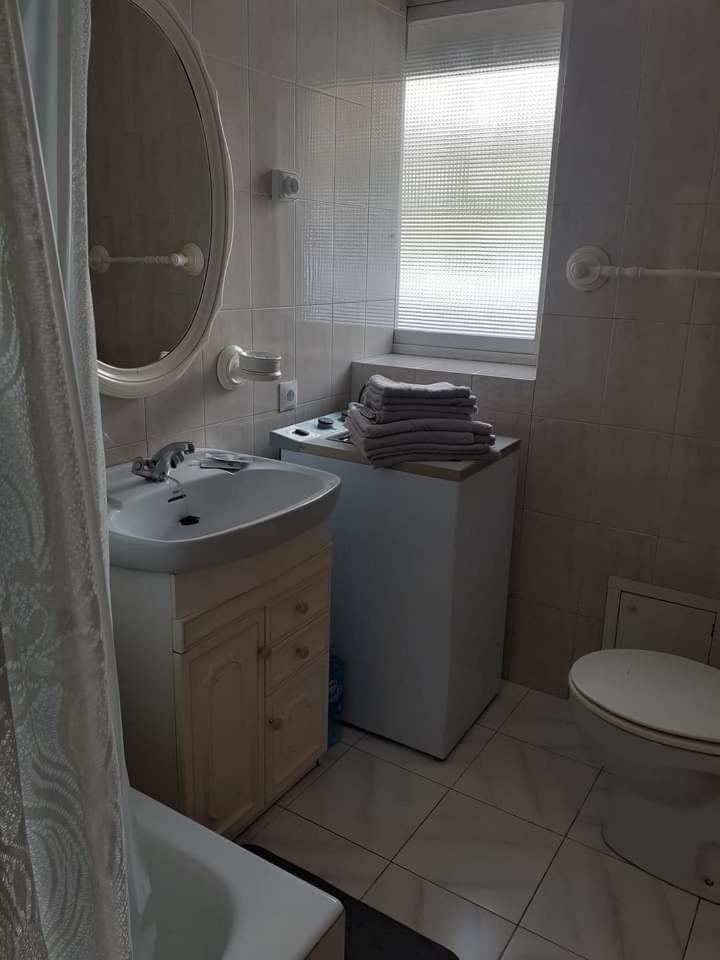 Vut El Refugio Apartment Villablino Luaran gambar