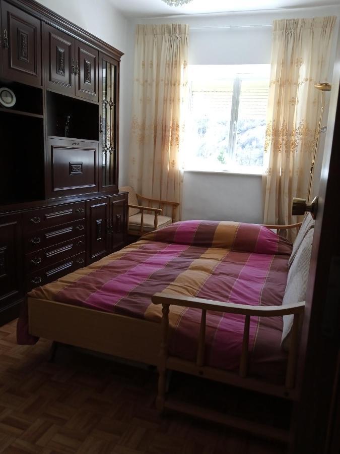 Vut El Refugio Apartment Villablino Luaran gambar